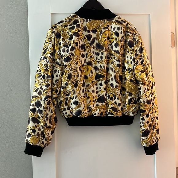 Jacket - Picture 5 of 5